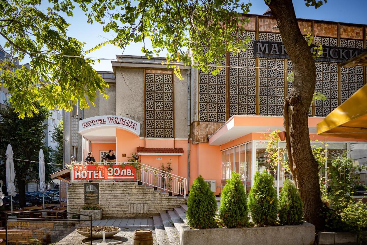 Family Hotel Varna Exterior photo